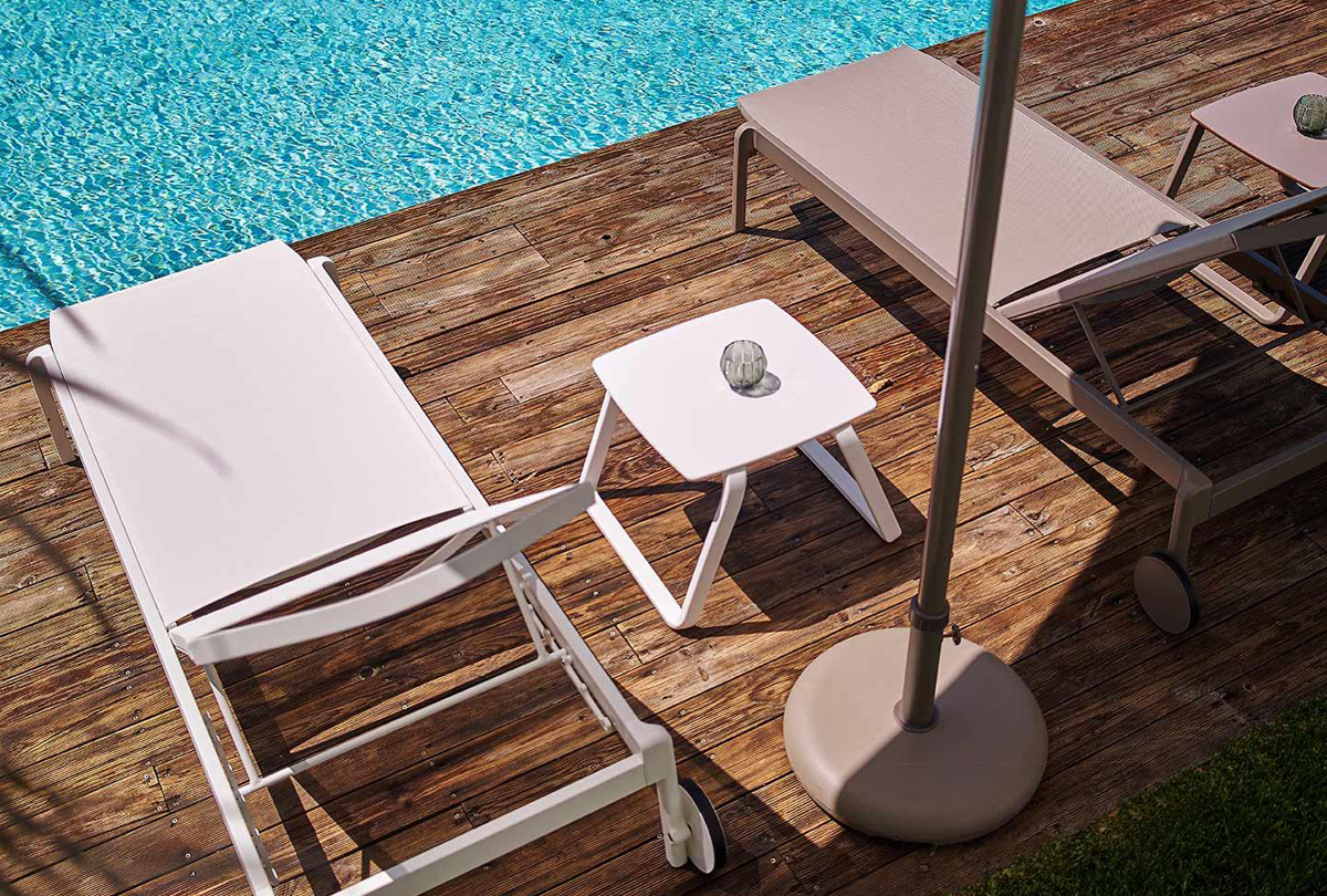 Lago by simplysofas.in